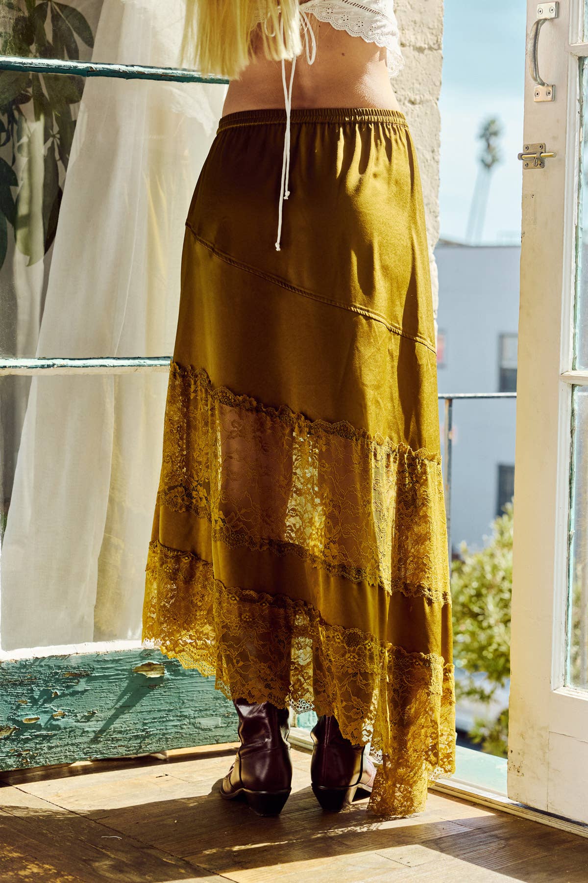 Lace Trim Asymmetrical Hem Satin Midi Skirt