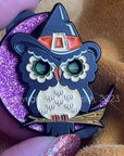 Witchy Owl, Sliding enamel pin with glitter