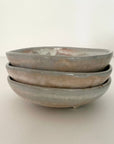 fort & field - Neutral rustic ceramic bowl with 3 legs handmade Japan