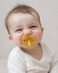 Natursutten's Natural Rubber Orthodontic Pacifier with Butterfly Shield - Medium (6-12 Months)