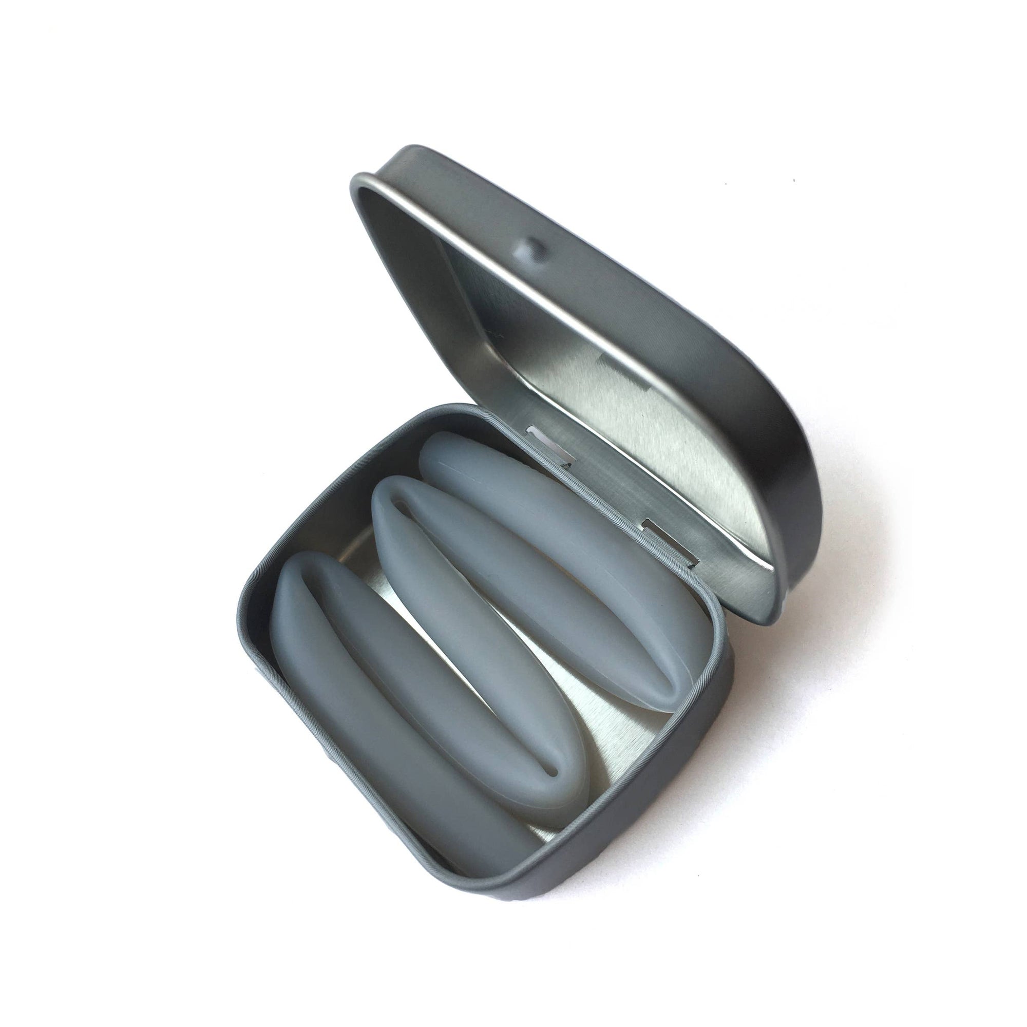Silicone Straw in a Tin - Extra Long