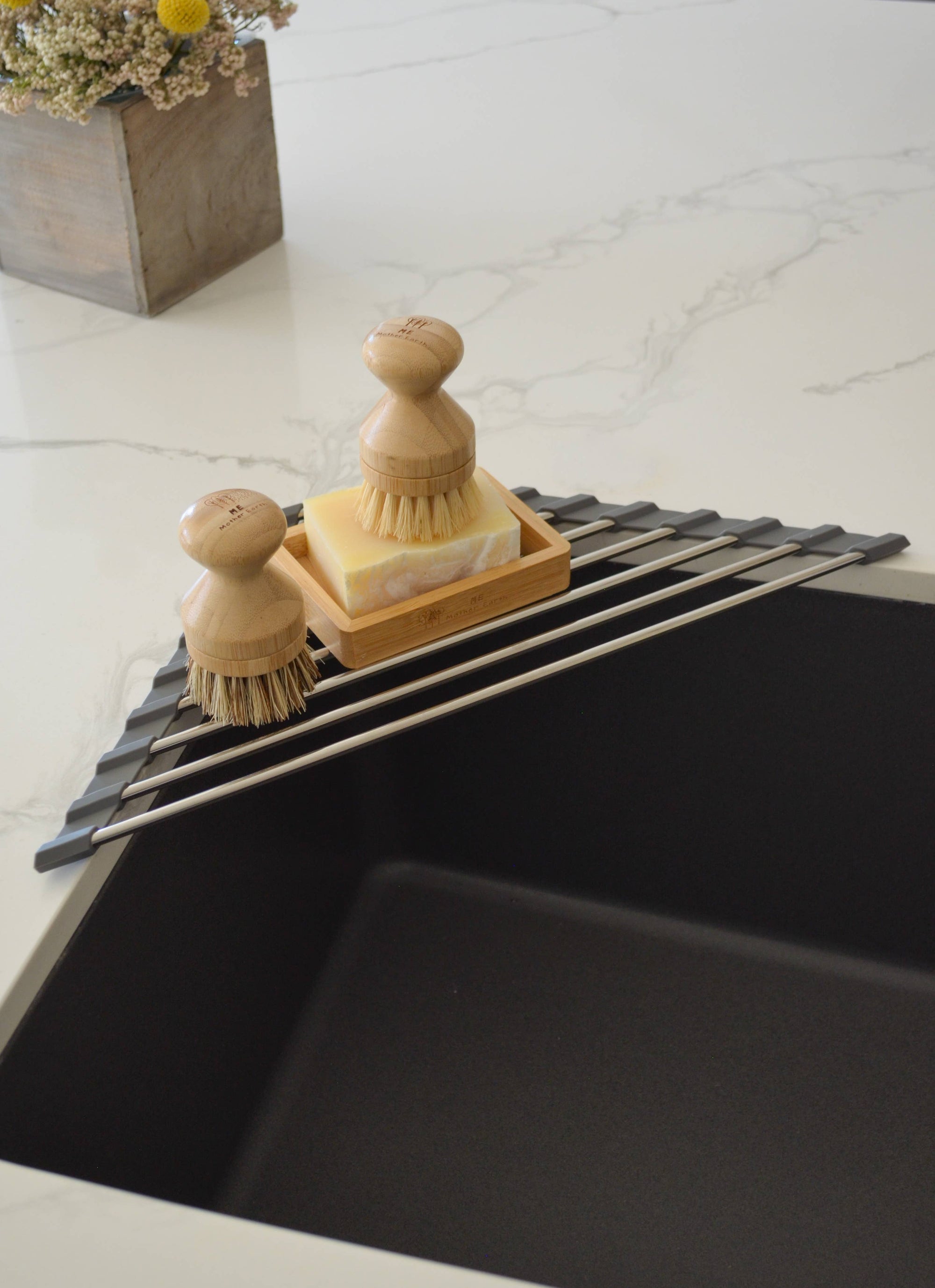 Me Mother Earth - Corner Roll-Up Sink Rack | Shower Rack | Plastic Free