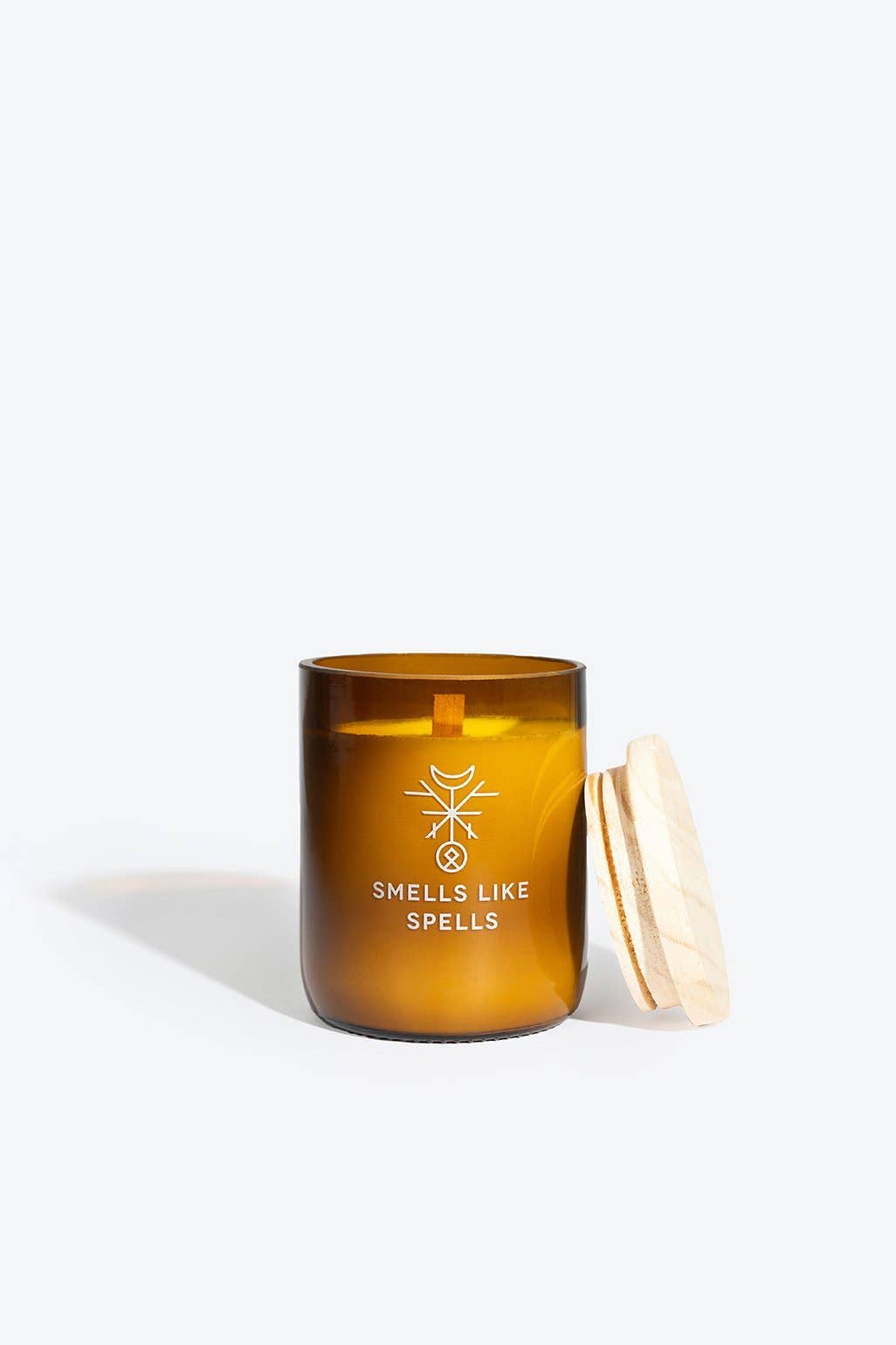 Eir | Candle with Norse Magic inspired scent | Well-being