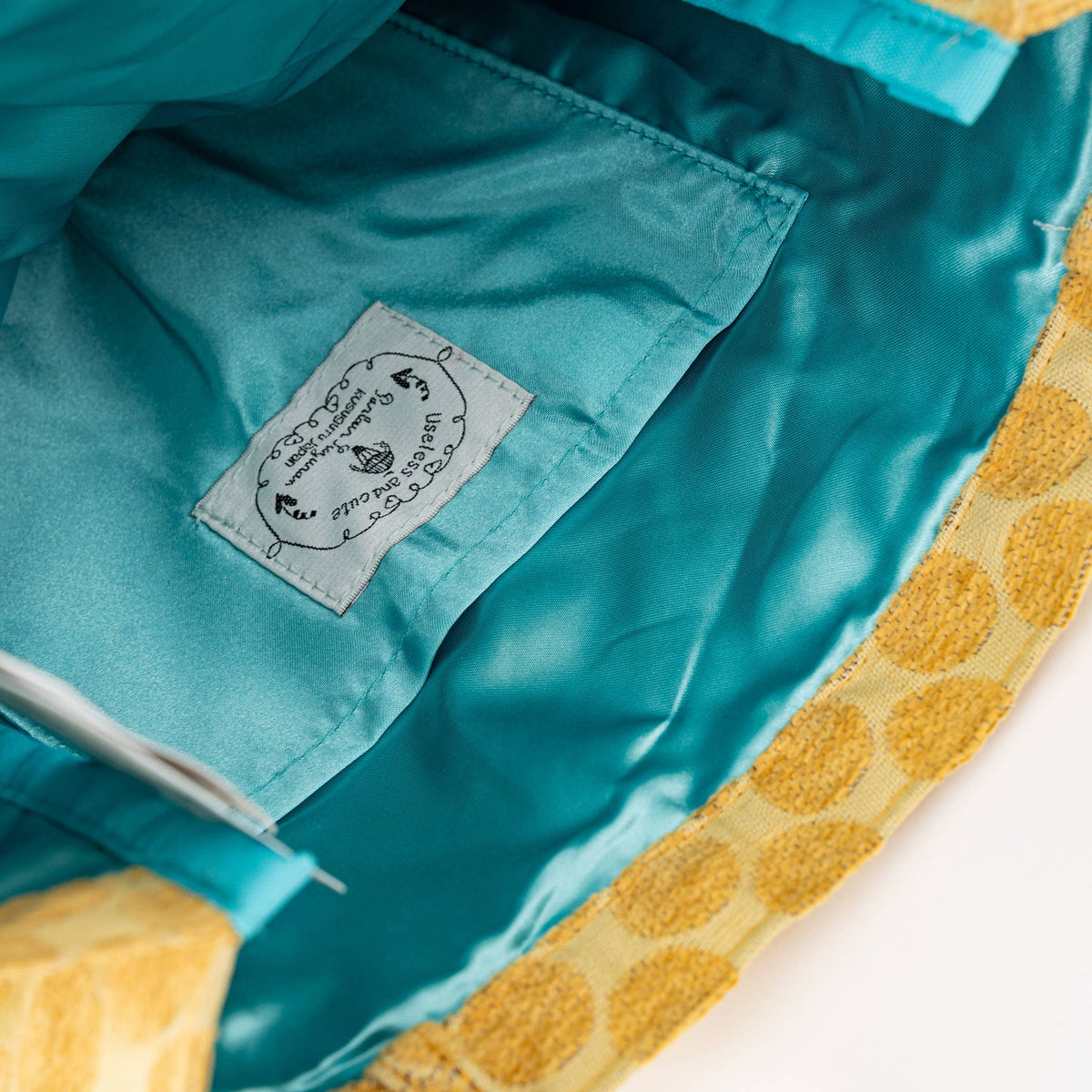 Kusuguru "Honey Bean Princes" Jacquard Tote Premium Chenille