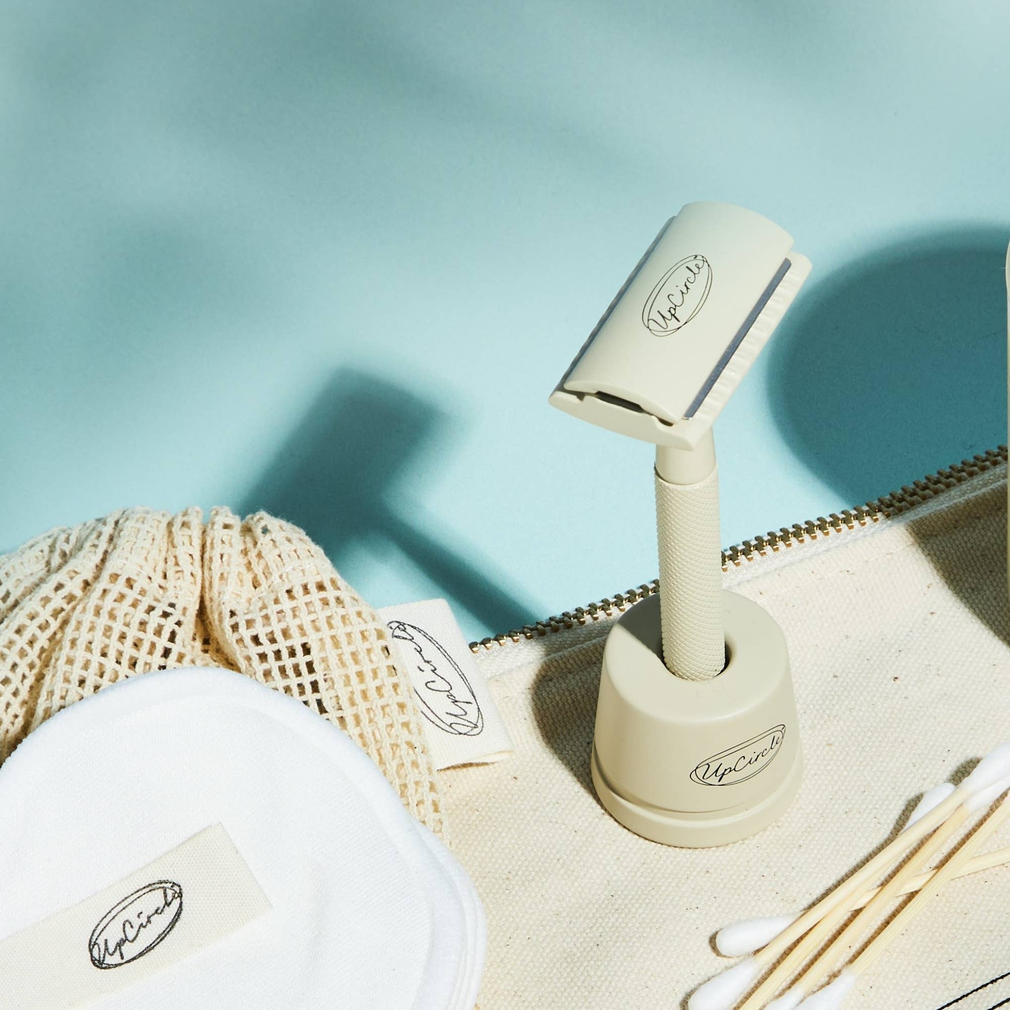 Zero Waste, Sustainable + Plastic Free - Safety Razor Stand