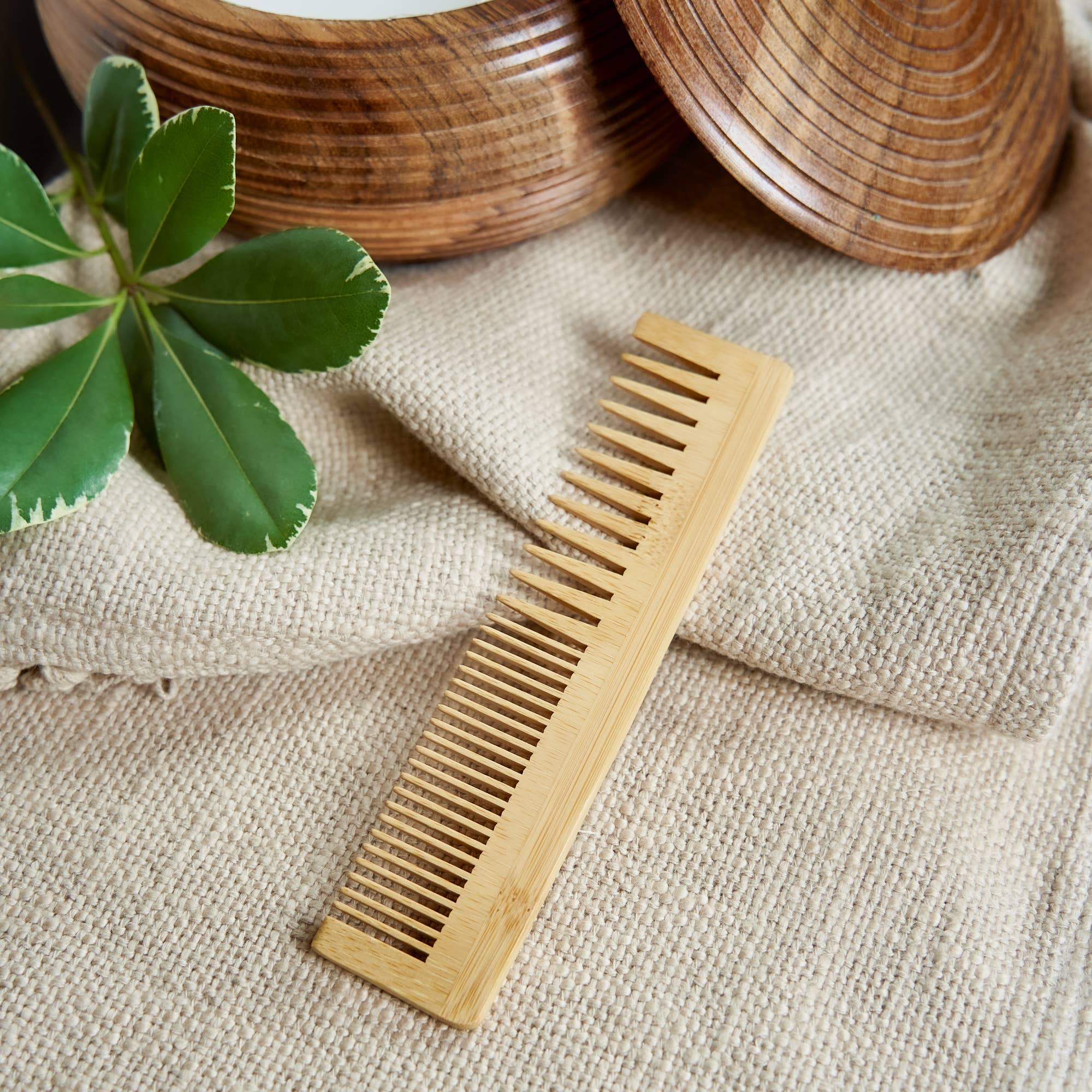 Bamboo Switch - Bamboo Dual Comb