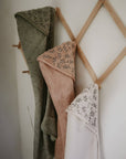 Terry baby hooded bath towel Creme, leaf embroided hood
