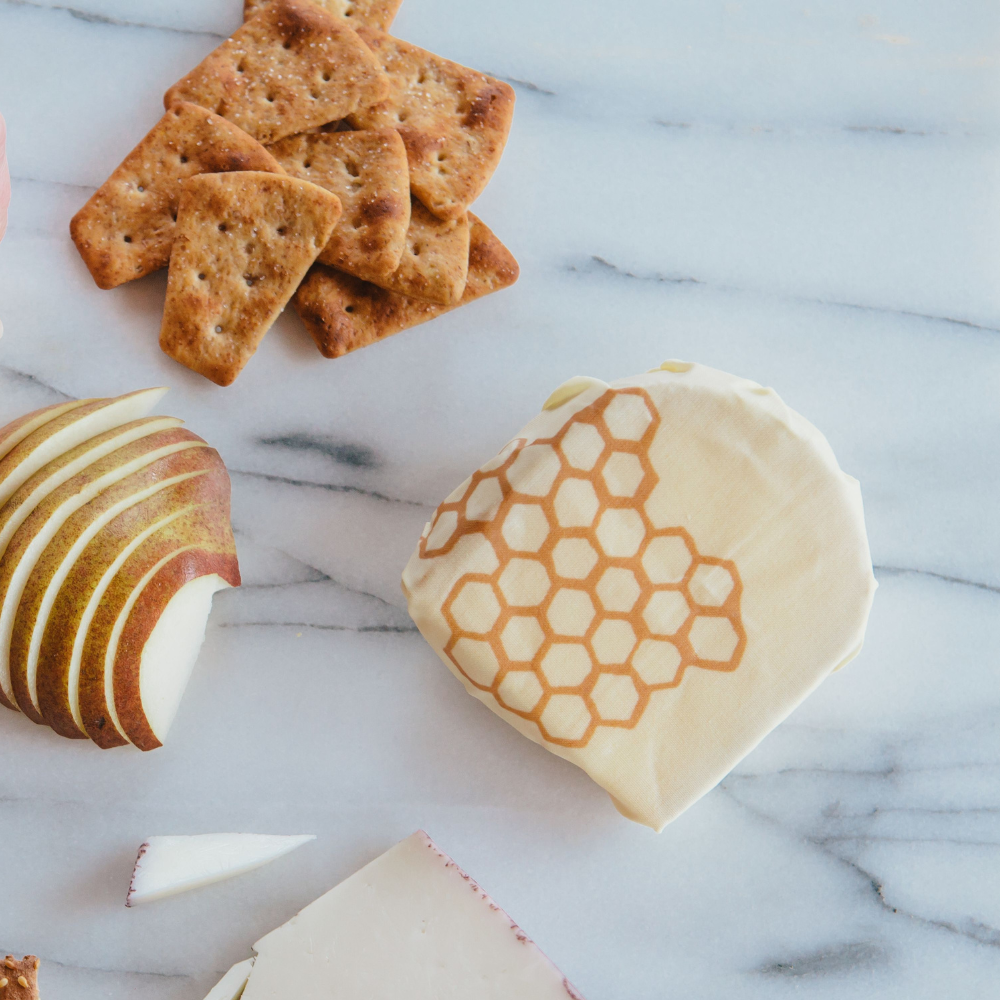 Bee's Wrap - Medium Wrap - Honeycomb