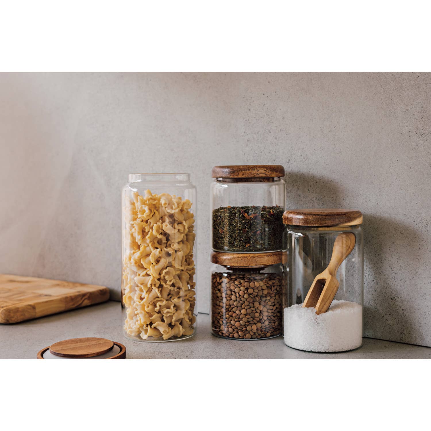Danica Heirloom - Glass Jar with Acacia wood lid - 20 oz