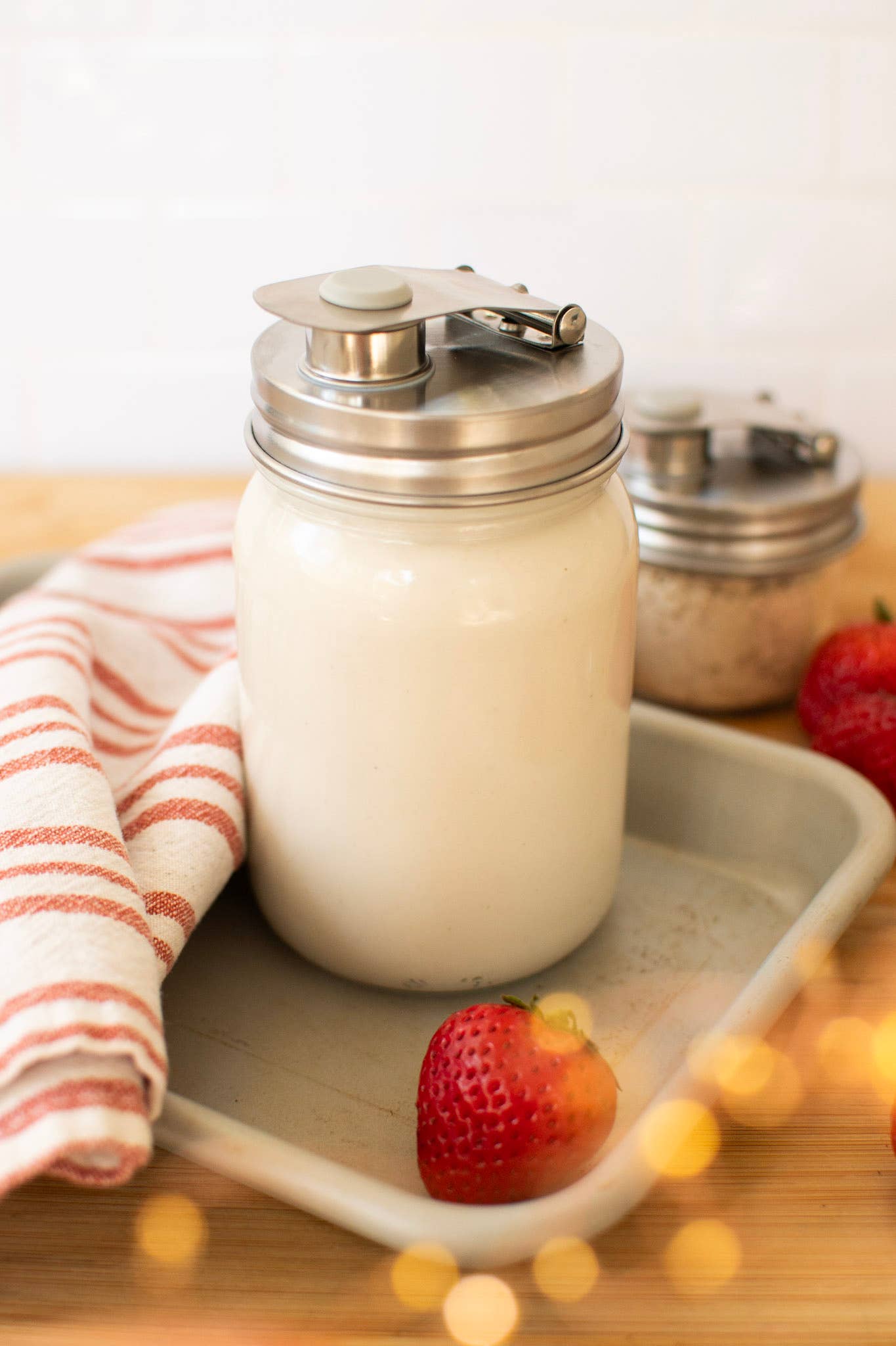 Zefiro - Pourable Jar Lid - Regular Mouth - Stainless Steel