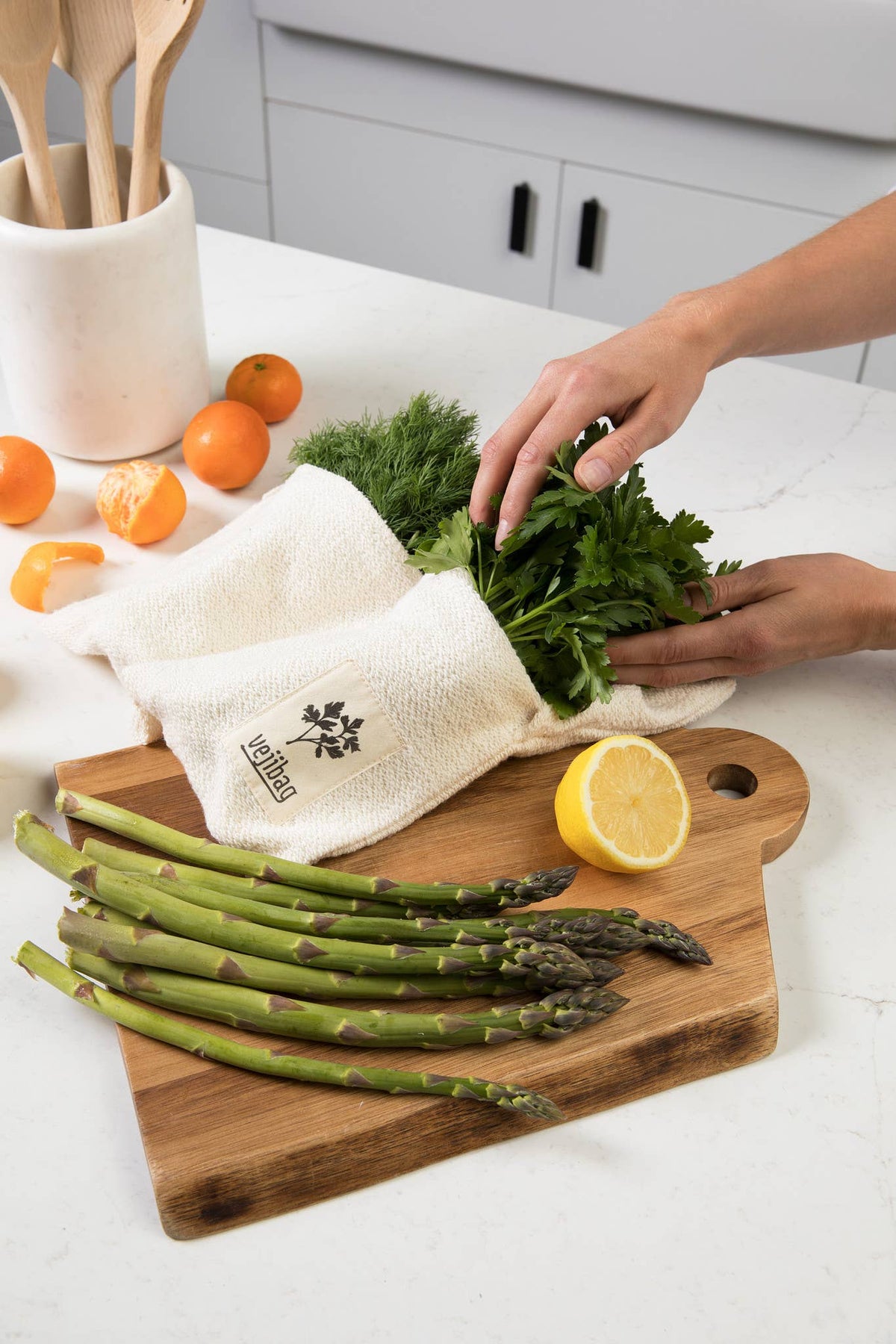 TWO POCKET Reusable Vegetable Storage Bag for Herbs, Snacks