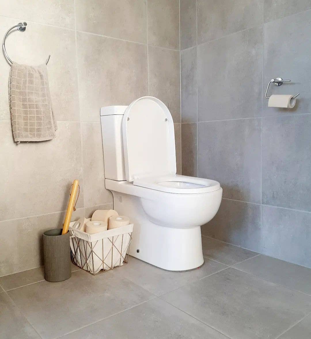 Natural Toilet Brush &amp; Holders - 100% Plastic Free
