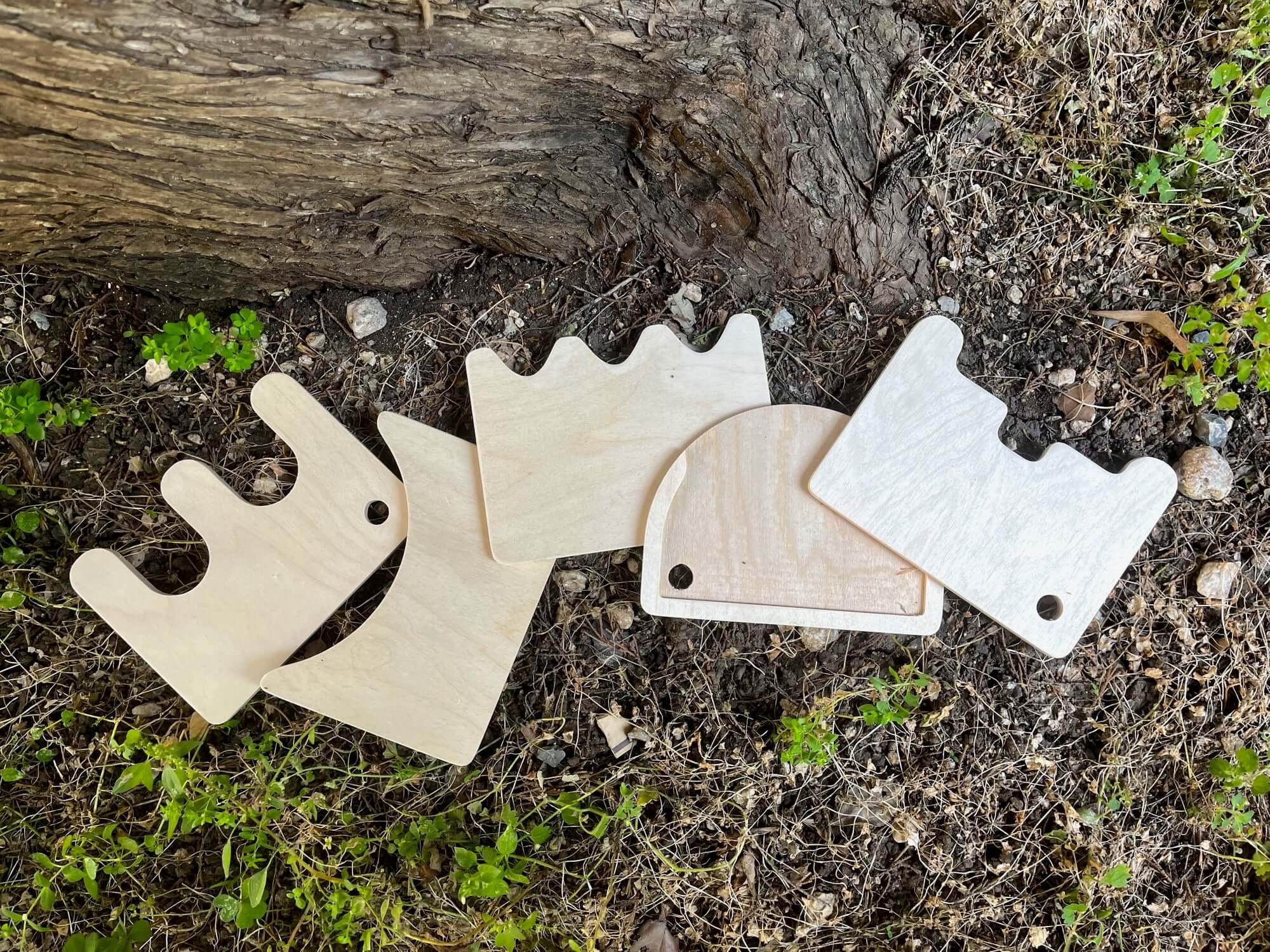 Montessori Wooden Shovel Set: Eco-Friendly Play for Kids