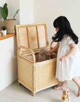 Mia Storage Bench