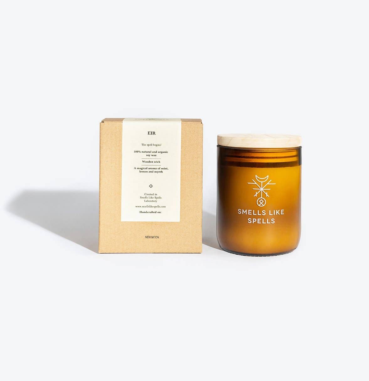 Eir | Candle with Norse Magic inspired scent | Well-being