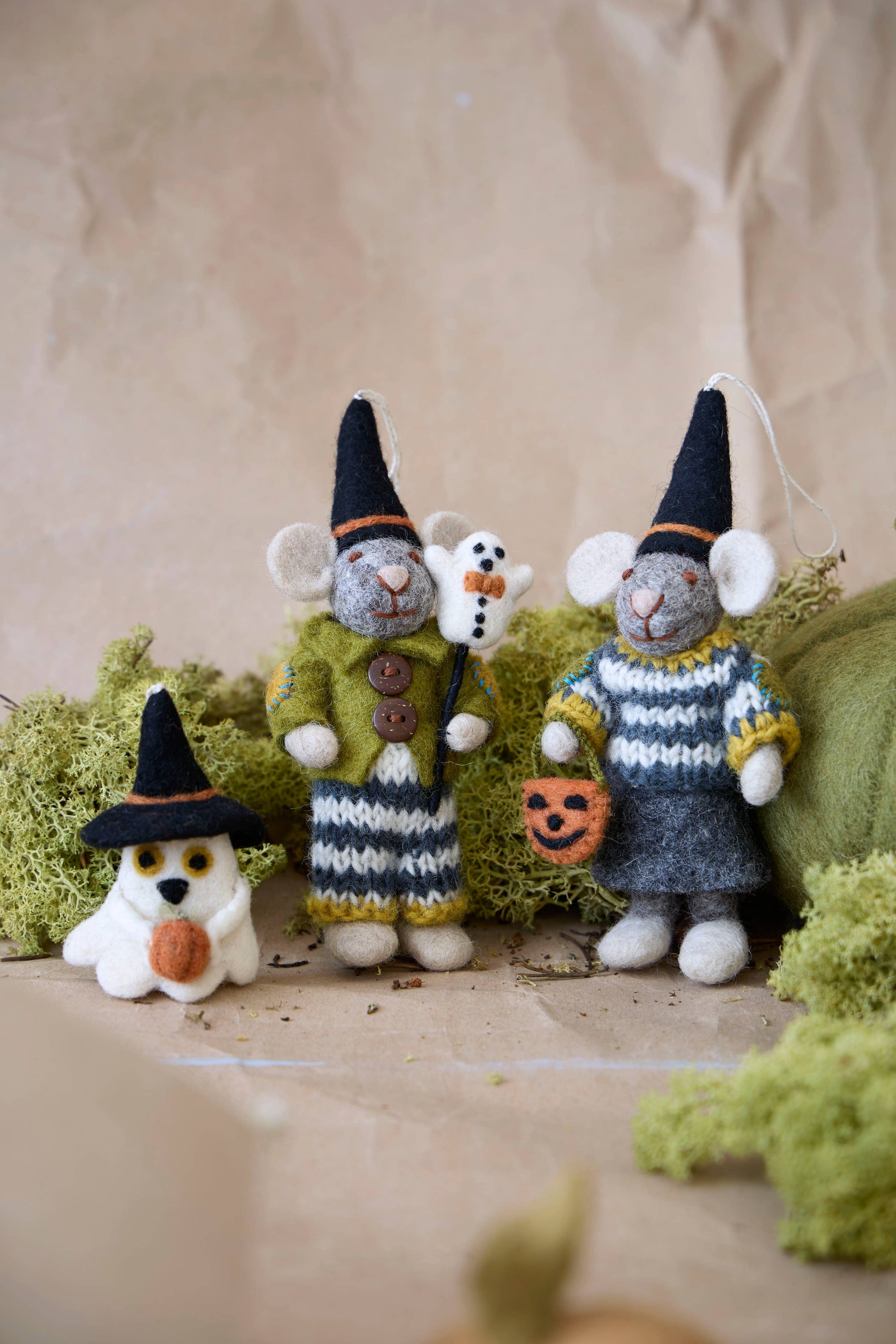 Small Grey Boy Mouse w/Halloween Ghost