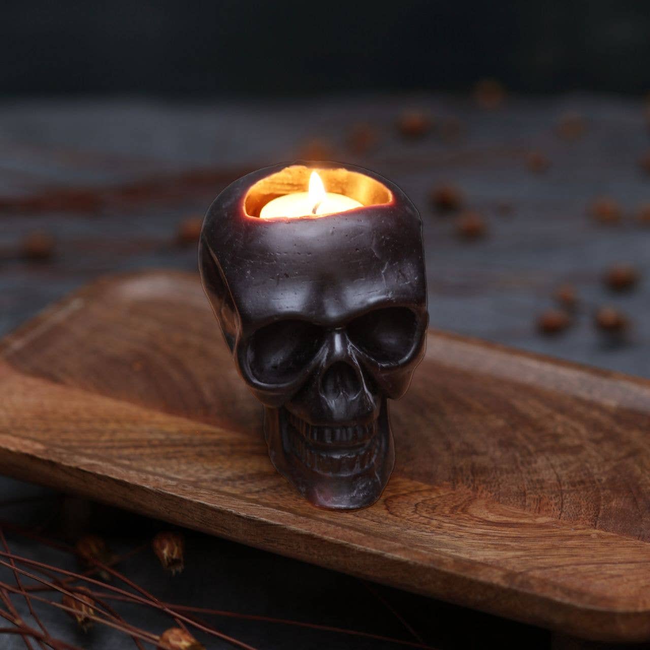 Sculpted Skull Candle – 100% Beeswax – Black - Handcrafted
