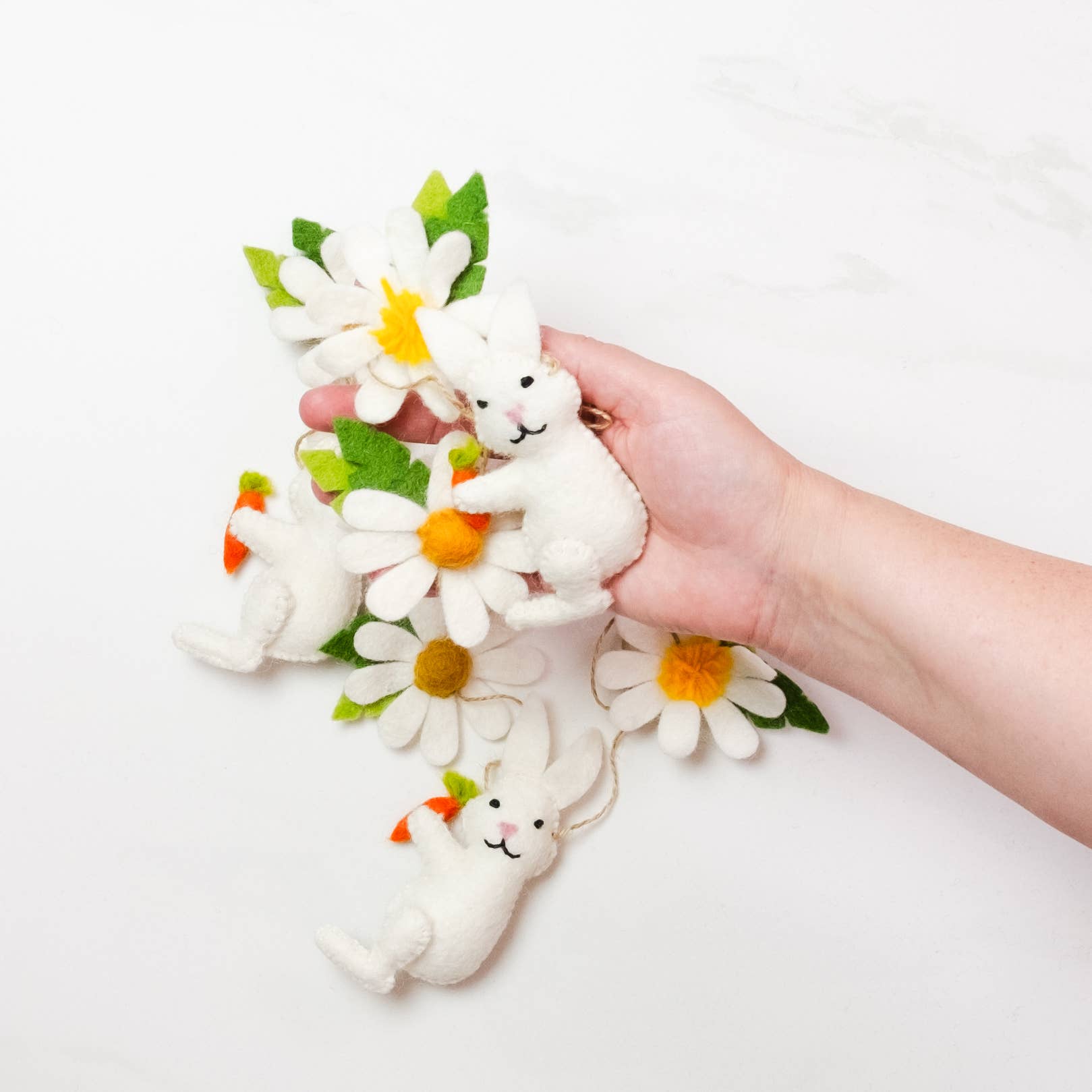 Garland - Easter Decor - Bunny and Daisy Chain