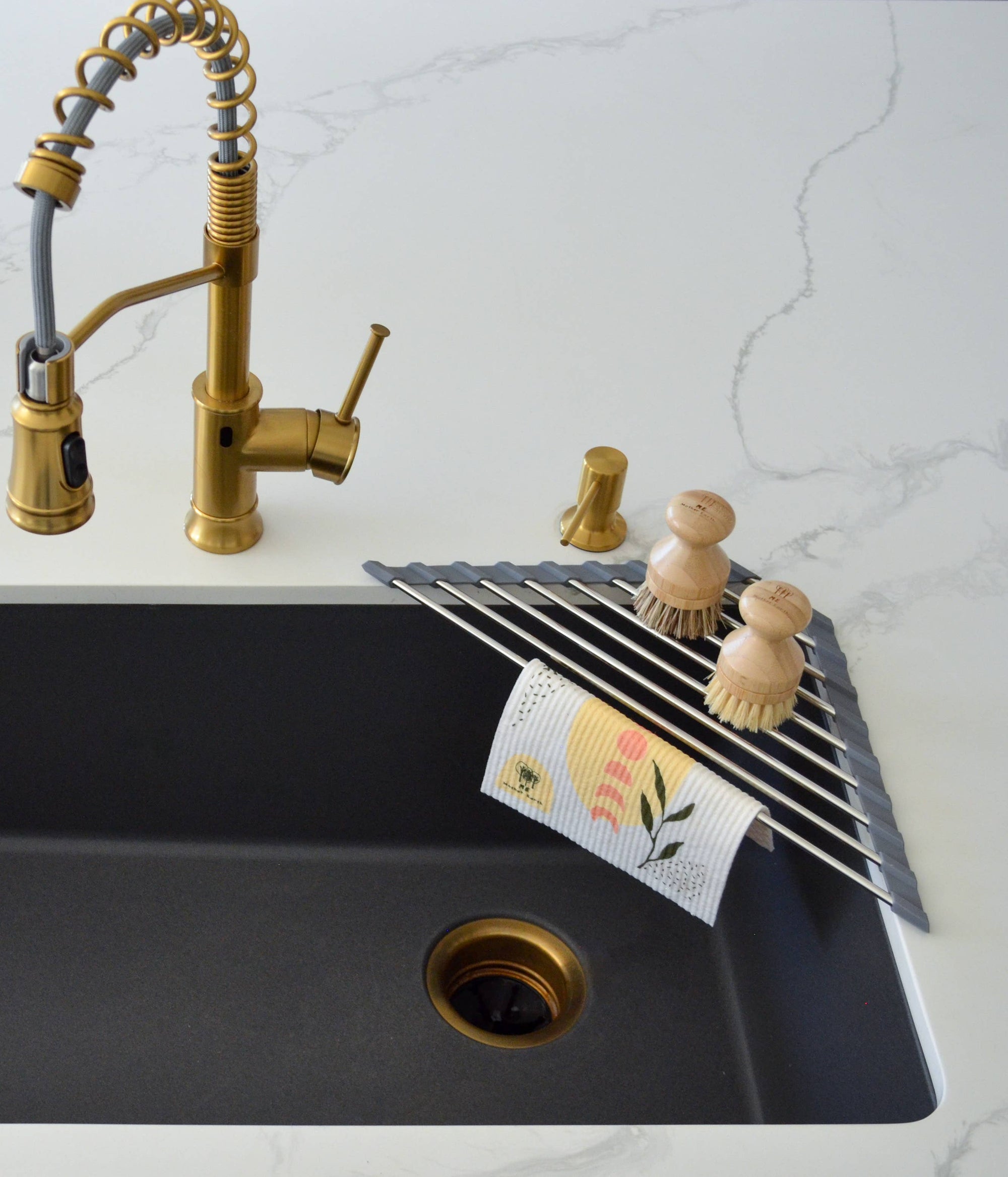 Me Mother Earth - Corner Roll-Up Sink Rack | Shower Rack | Plastic Free