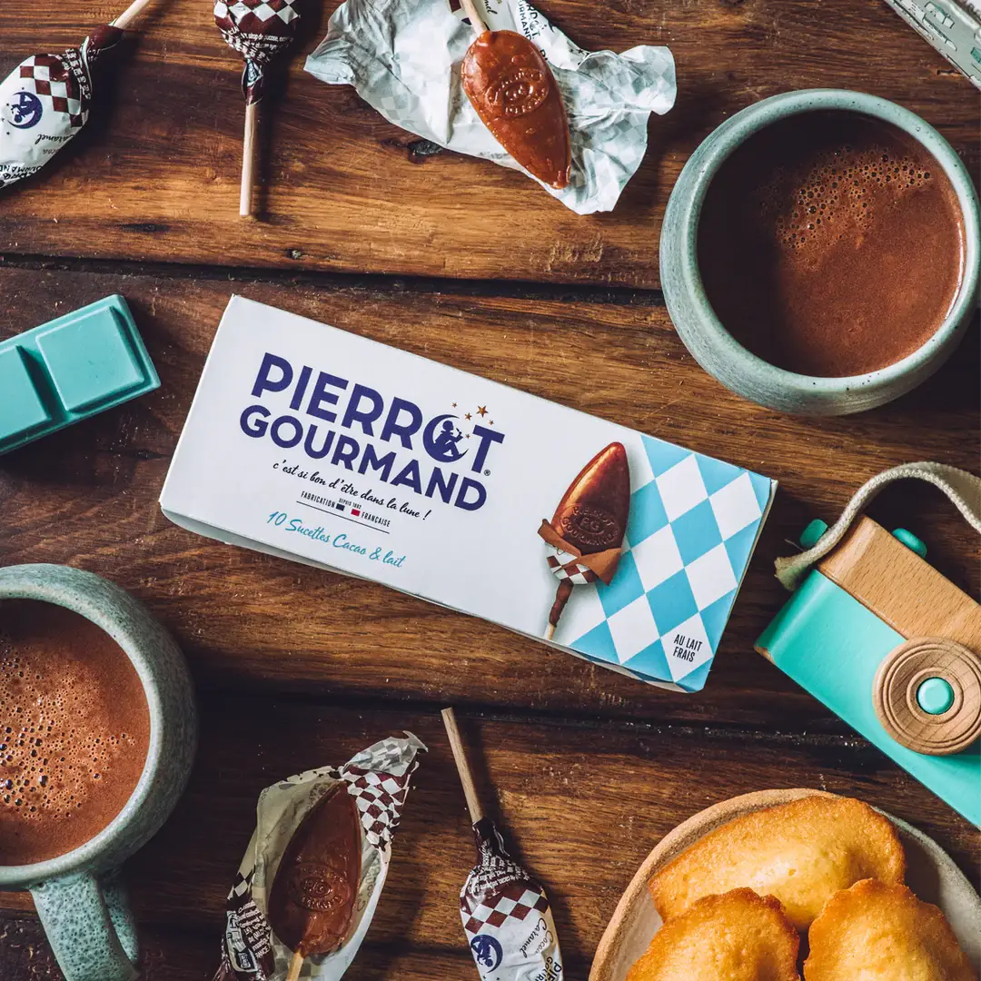 Pierrot Gourmand Milk Chocolate Lollipops