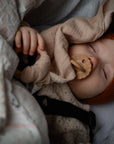 Comforter with teether, creme
