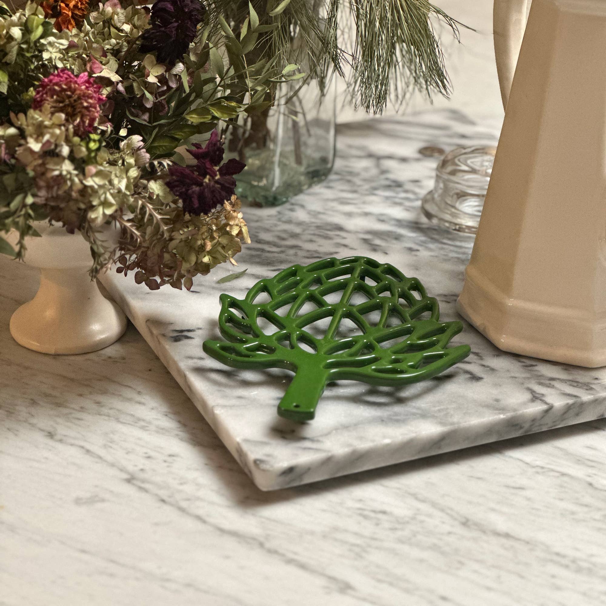 Fox Run Artichoke Trivet For Hot Dishes, 9" x 7.25"
