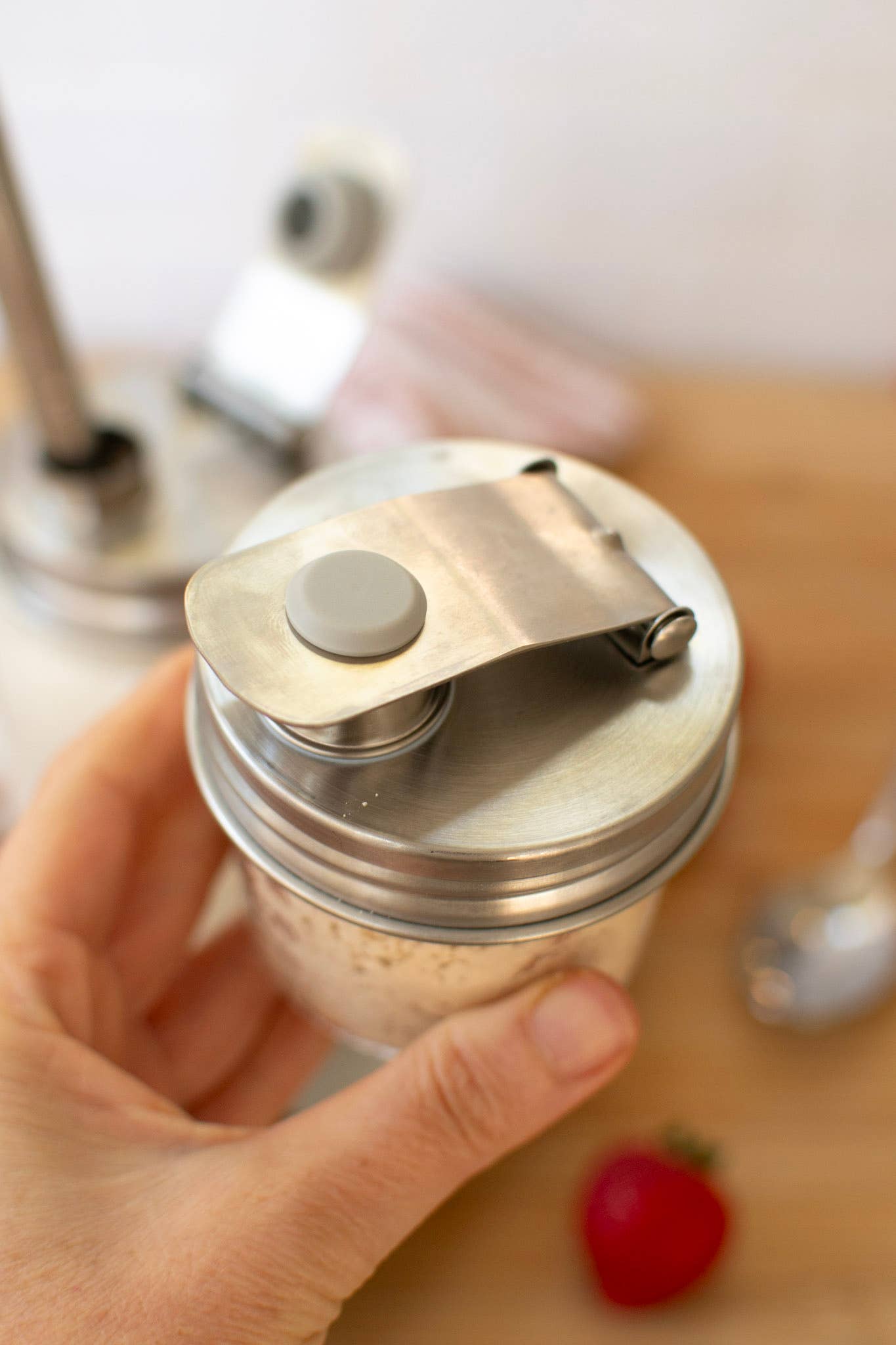 Zefiro - Pourable Jar Lid - Regular Mouth - Stainless Steel
