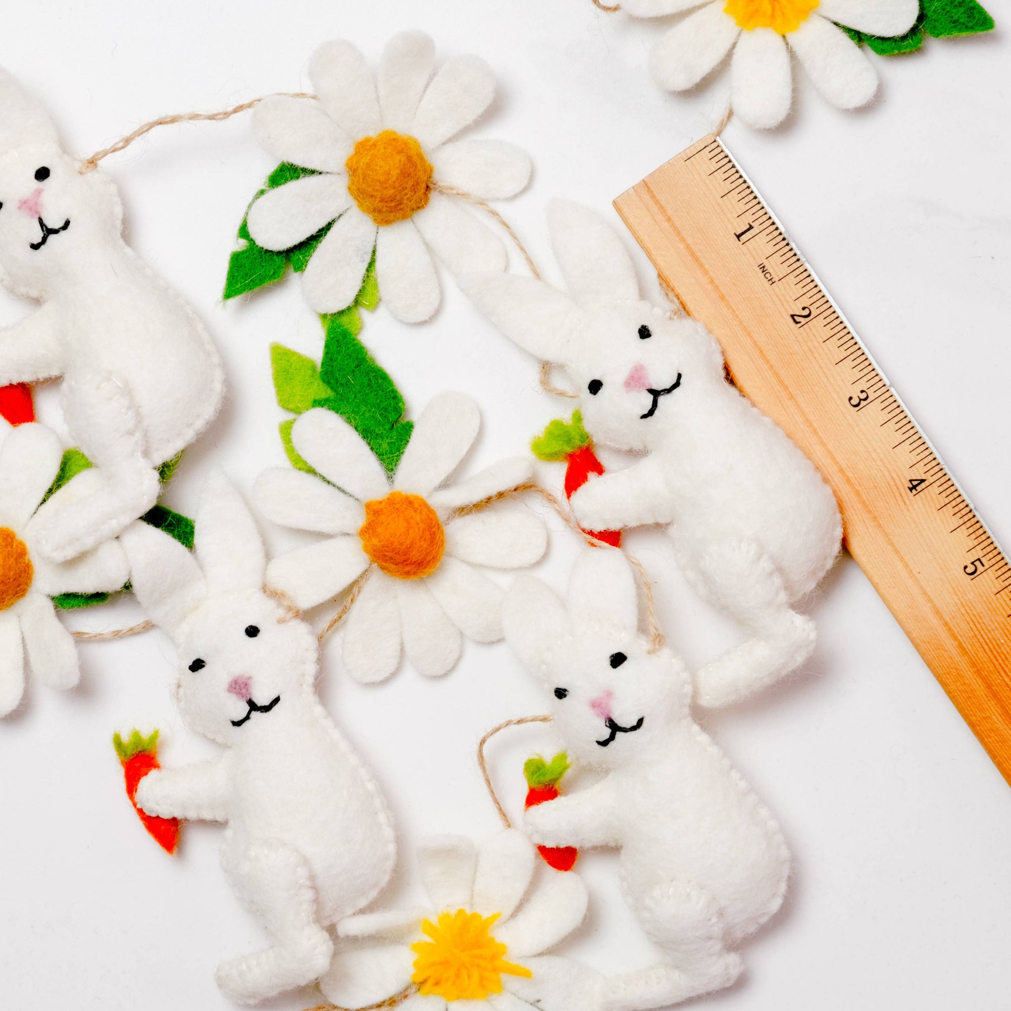 Garland - Easter Decor - Bunny and Daisy Chain