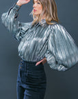 CUTY AESTHETIC FOILED TOP