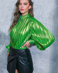 CUTY AESTHETIC FOILED TOP